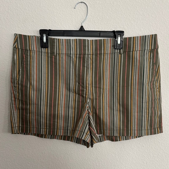 LOFT Pants - LOFT Green Shorts with Vibrant Stripes